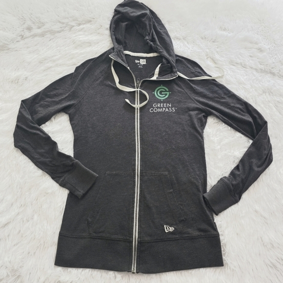 New Era Tops - New Era Green Compass full zip long sleeve hoodie size small